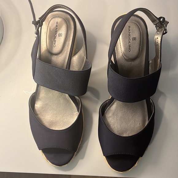 Blue sandals - Picture 2 of 4